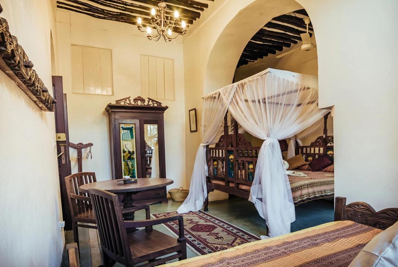 Zanzibar Coffee House Hotel Exterior photo
